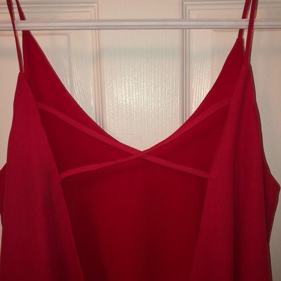 Sans Souci Open Back Tank - Picture 4 of 5